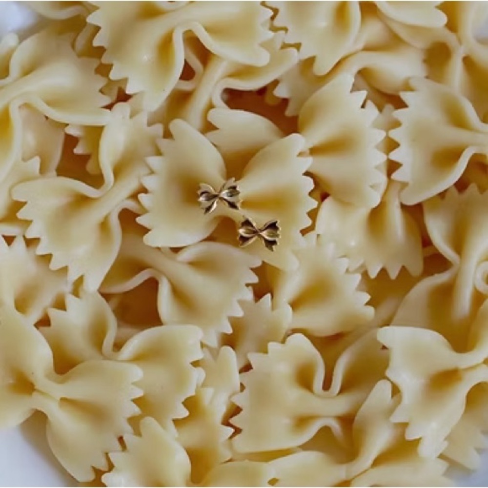 NIB : Farfalle Bow Tie Stud Earrings - Picture 3 of 3